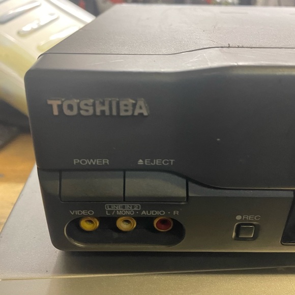 Vcr player/ recorder Toshiba
Used conditions - Picture 9 of 11